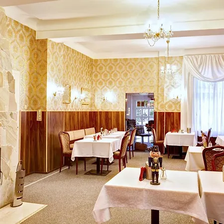 Bed and Breakfast Askania 2*