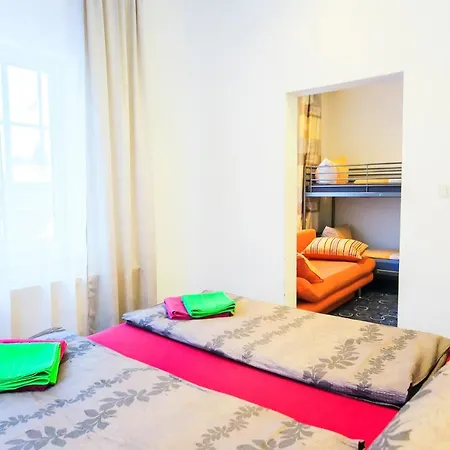 Bed and Breakfast Askania 2*